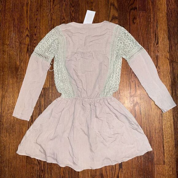 Karlie dress   - Picture 3 of 4